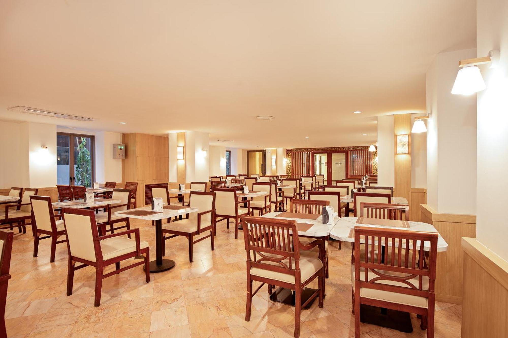 Jomtien Thani Hotel Praia de Jomtien Exterior foto